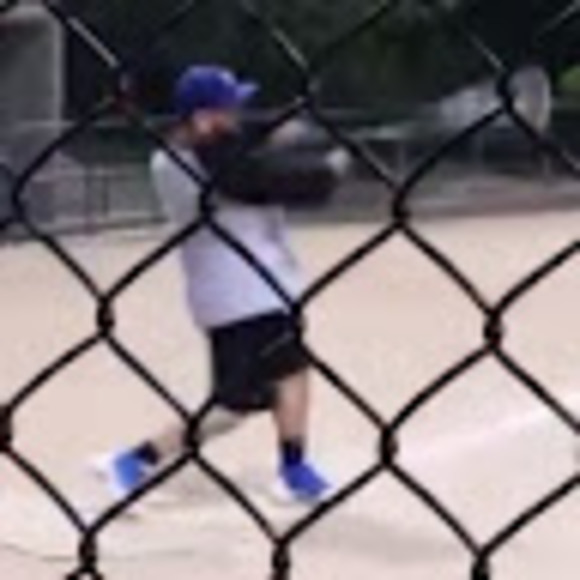 Meet your Posher, Fernando - Picture 1 of 1